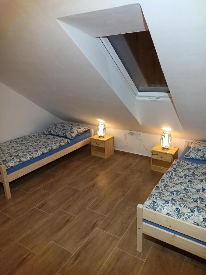 Apartmany Ceska Kanada Cesky Rudolec Luaran gambar