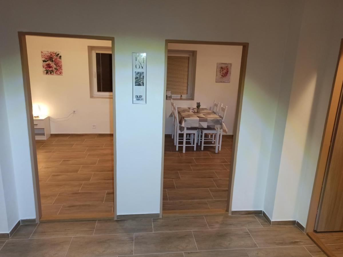 Apartmany Ceska Kanada Cesky Rudolec Luaran gambar